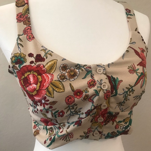 Linen floral Crop Top - Picture 5 of 5